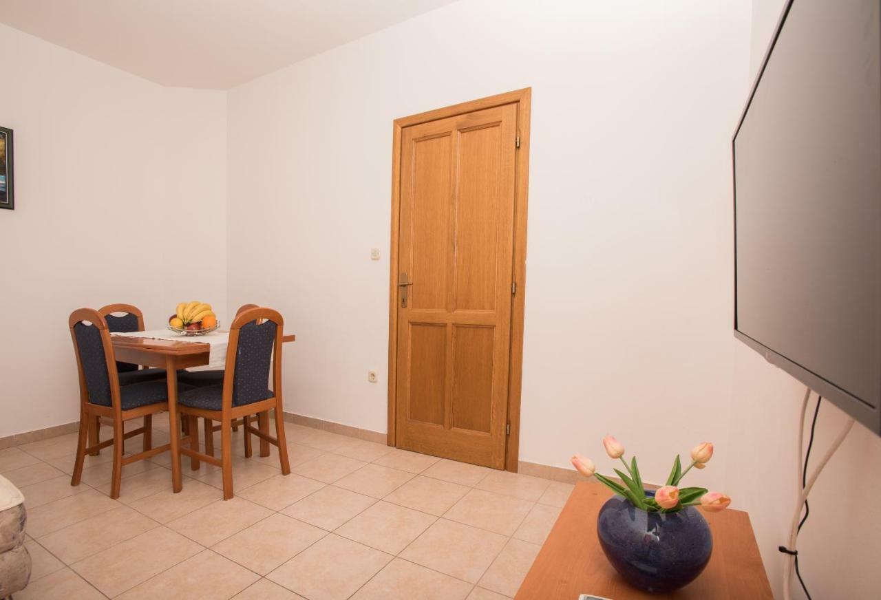 Villa Ivka Tučepi Exterior foto